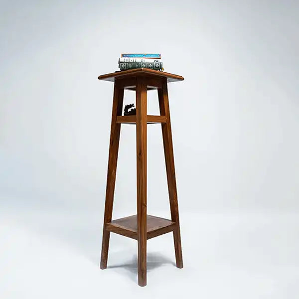 The Maharaja Heritage Pedestal Stand