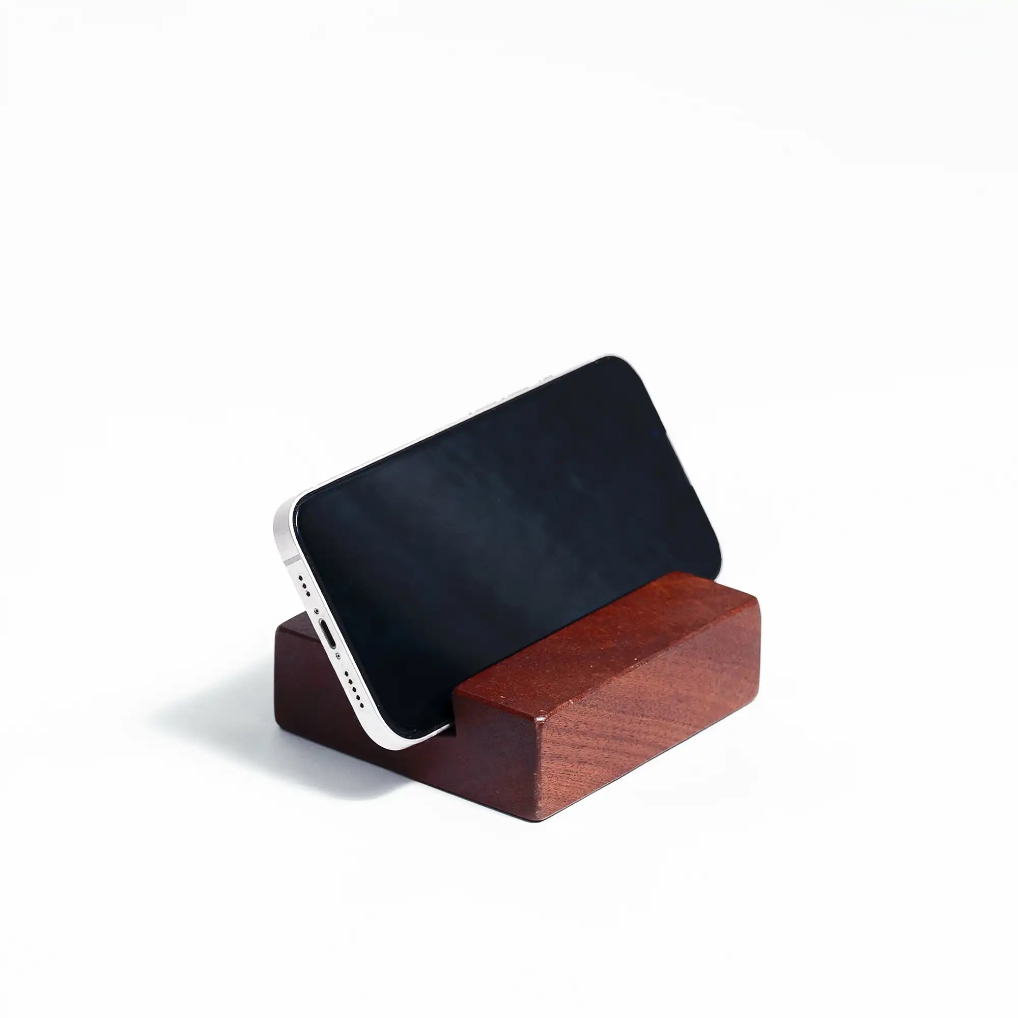 The Artisan’s Touch Stand